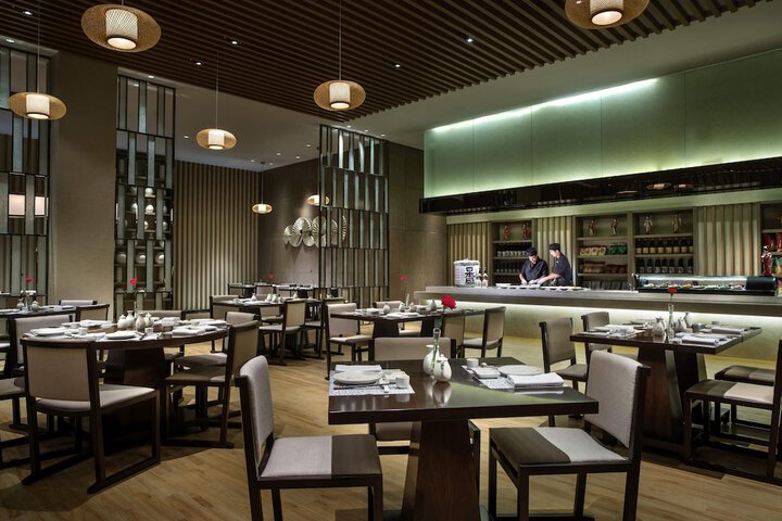 Dining 44 of 76