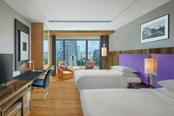 Room 30 of 122