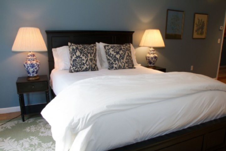 Room 204 of 396