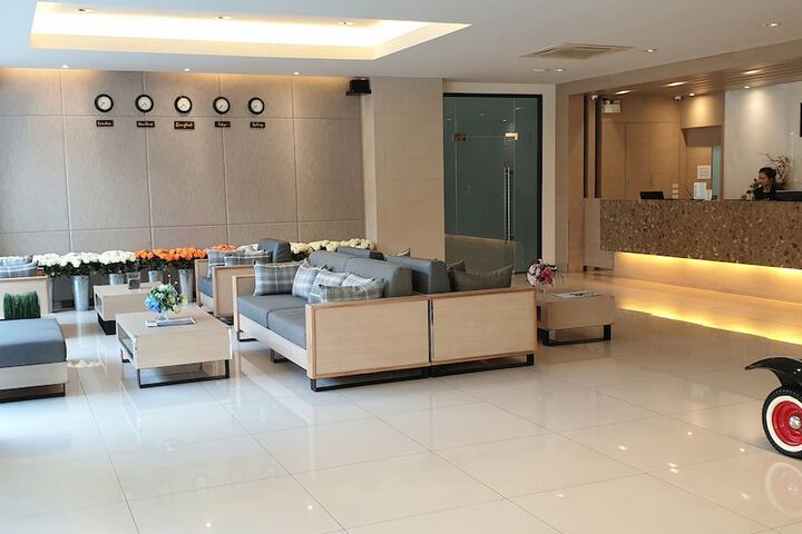 Hotel Interior 2 of 29