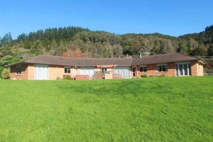 General 2 of 17
