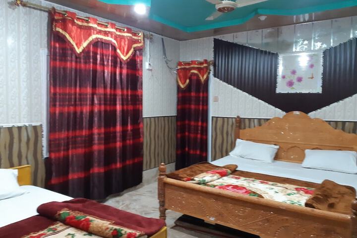 Room 16 of 22