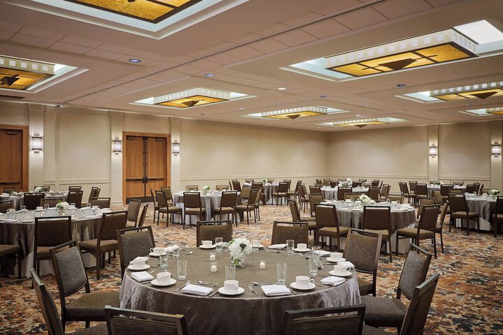 Banquet hall
