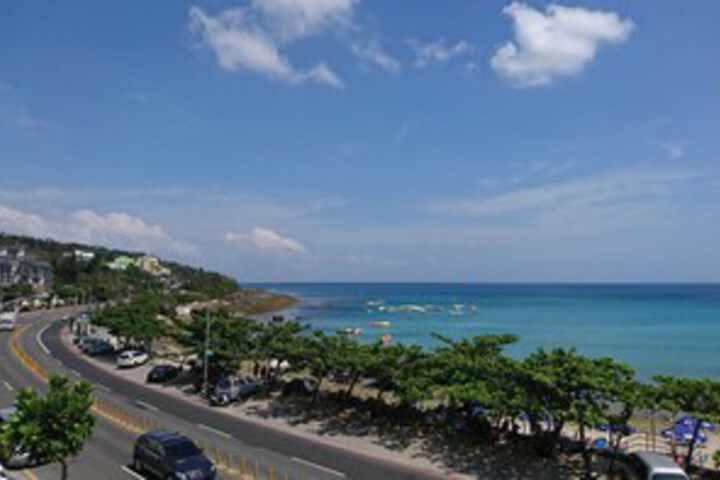 Beach 17 of 44