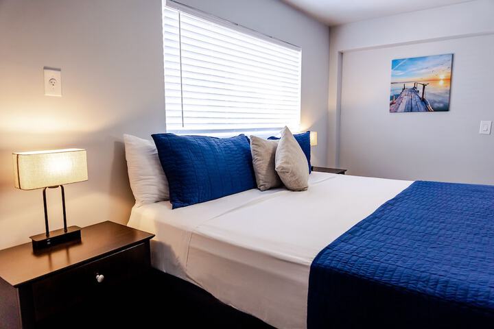 Quadruple 2 Double Beds (2 of 15)