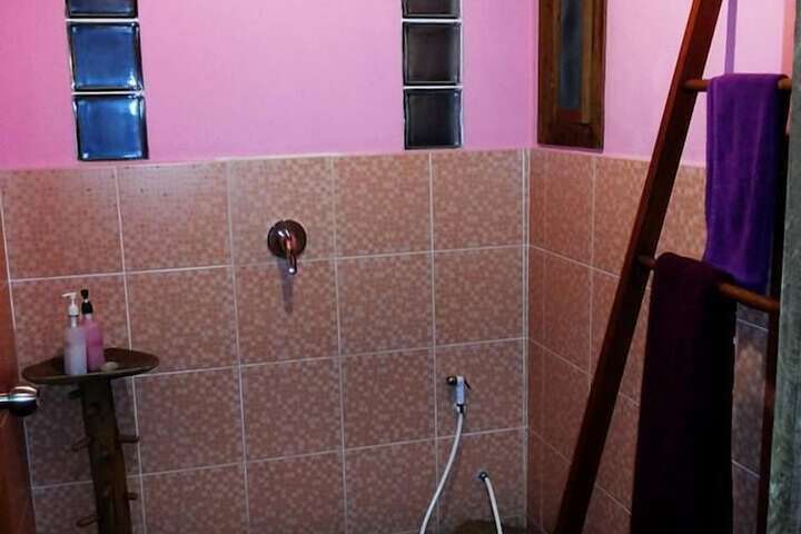 Room 14 of 23