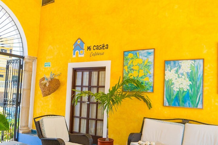 Entrance & Lobby
