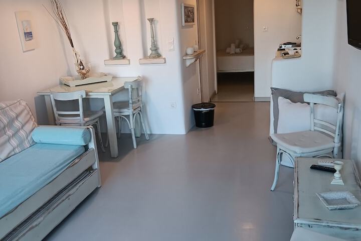Room 30 of 87