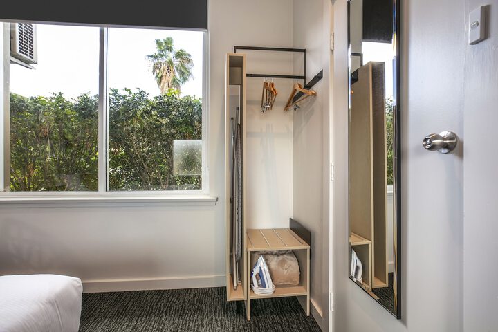 Room 22 of 45