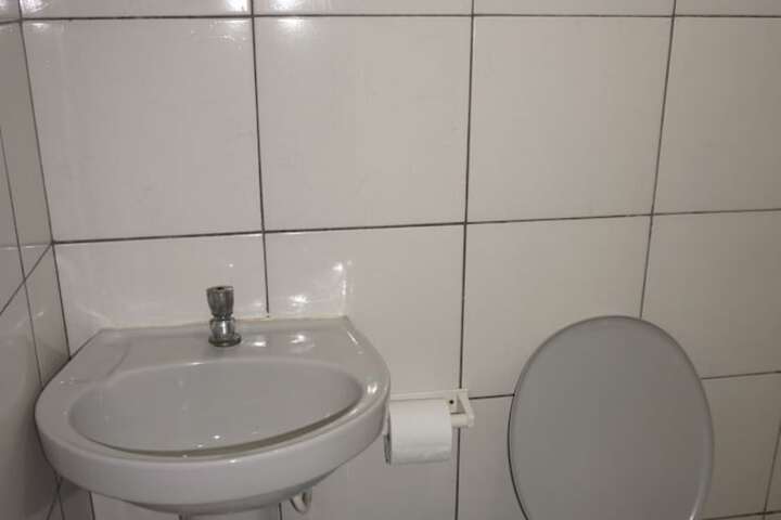 Room 25 of 61