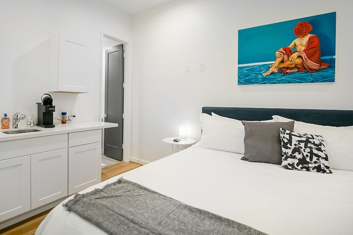 Room 8 of 61