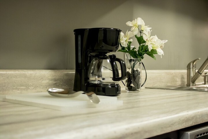 Breakfast/Coffee Service 14 of 19