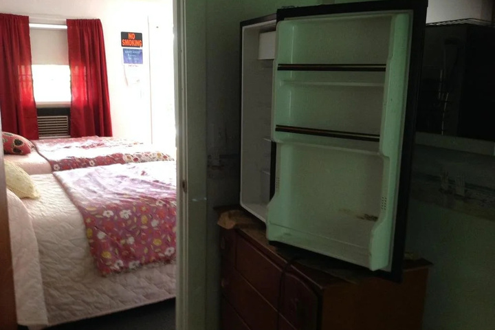 Room 5 of 31