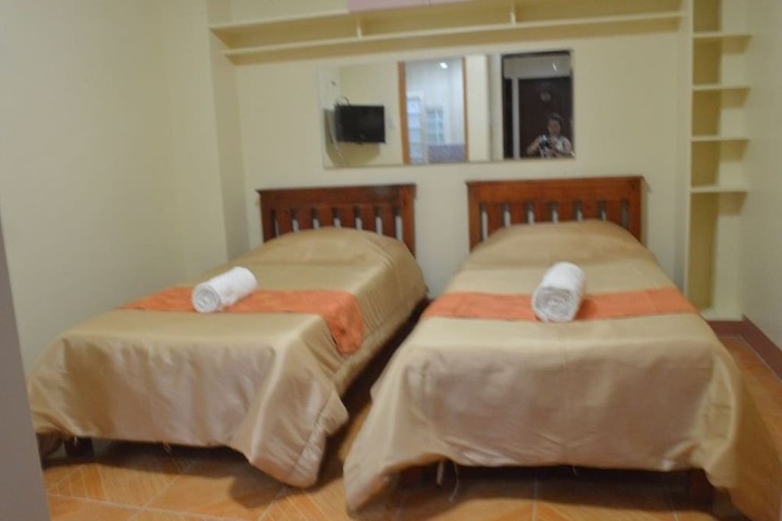 Room 5 of 79