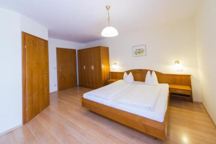 General 8 of 10