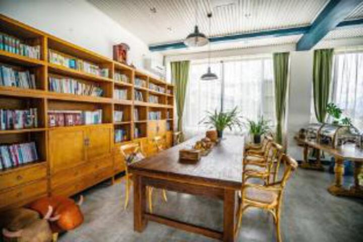 Dali Huayue Fanxing Sea View Inn