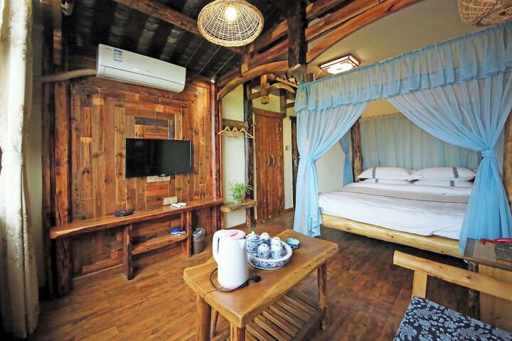 Room 21 of 75