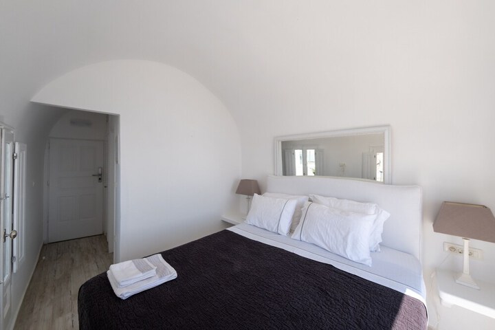 Room 21 of 154