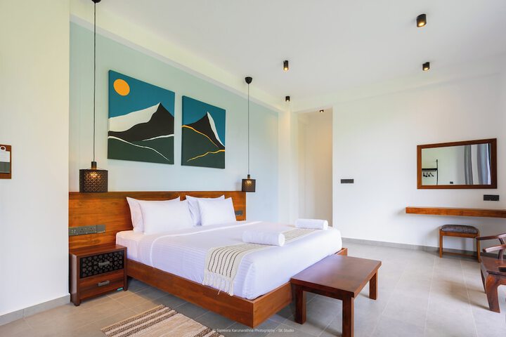 Room 20 of 37