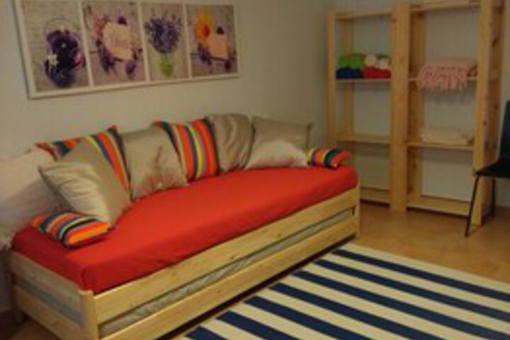 Room 17 of 35
