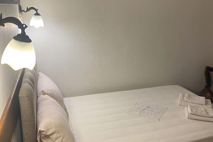 Room 30 of 113