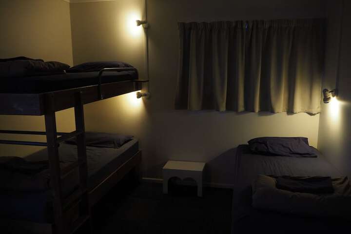Room 23 of 42