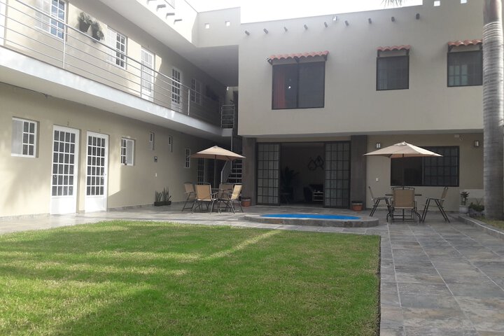 Photo of Hotel las Palmas Jocotepec