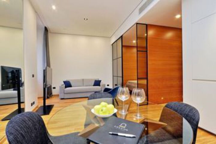 Room 95 of 149
