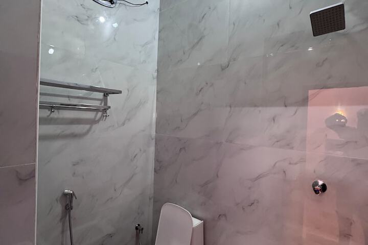 Room 28 of 31