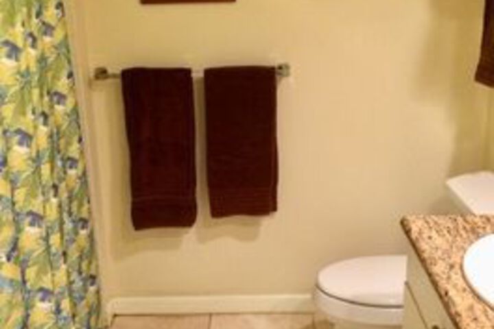 Room 38 of 268