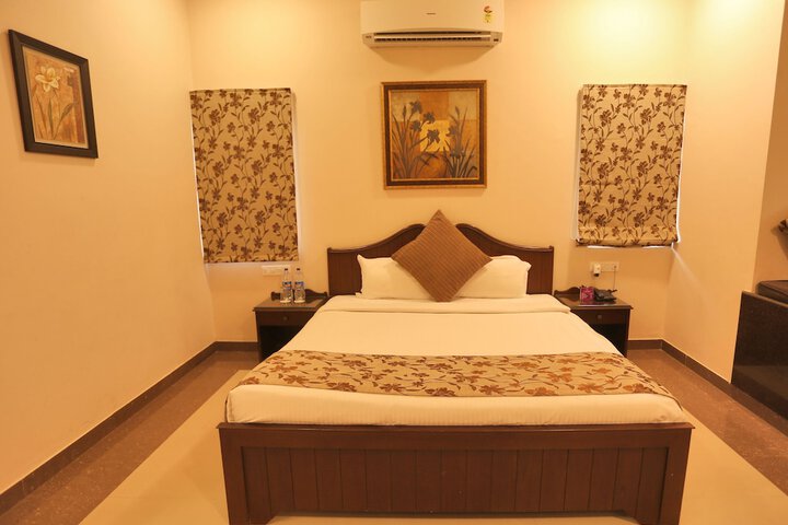 Room 14 of 60