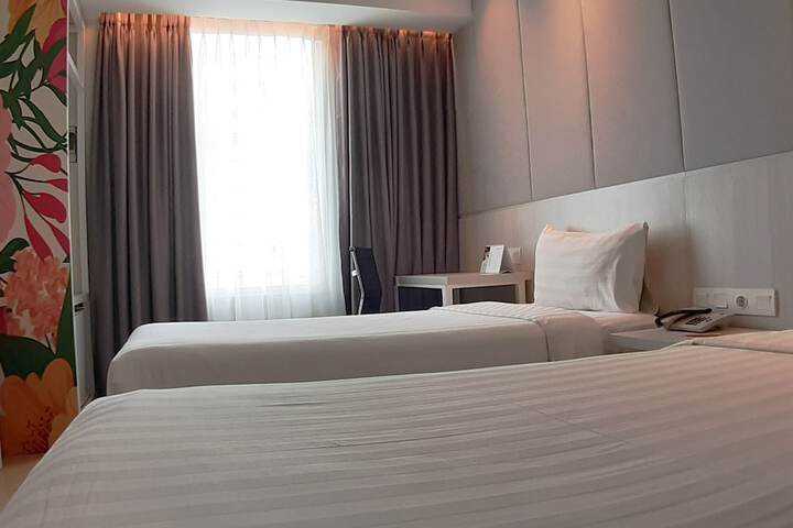 Room 15 of 54