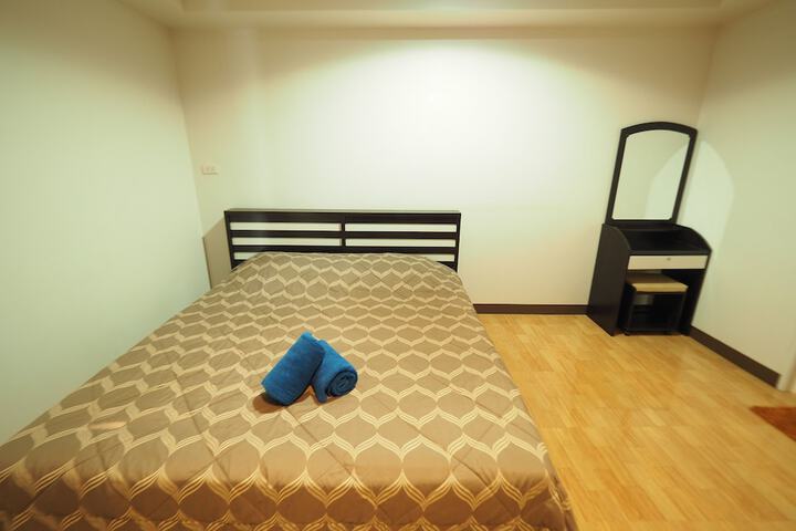 Room 7 of 45