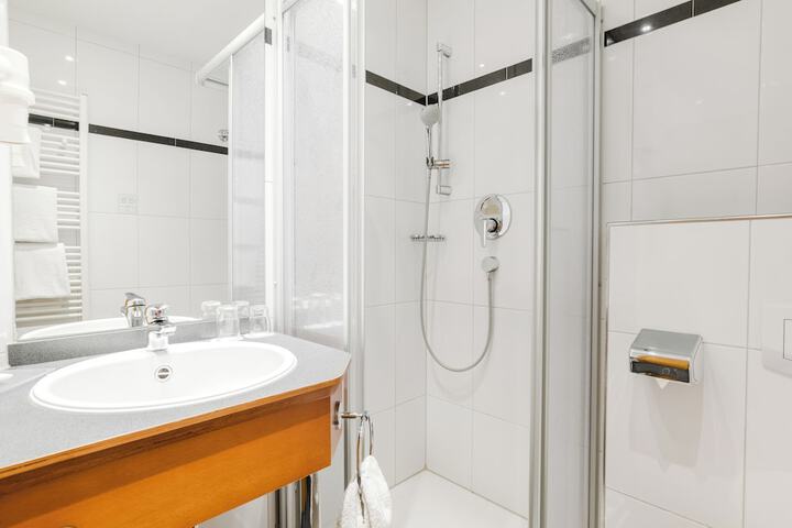Clean Restrooms