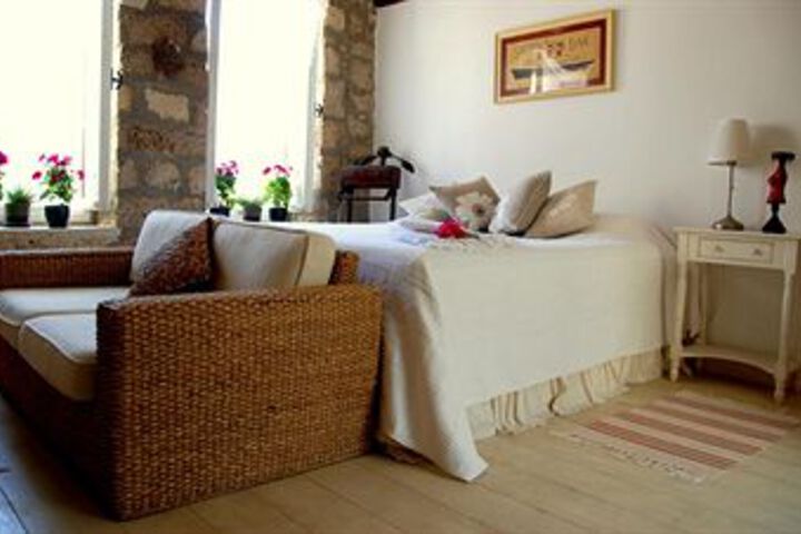 Room 9 of 22