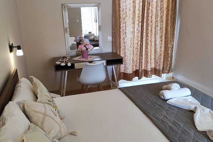 Room 19 of 82