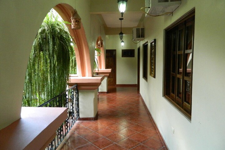 Ballroom/Hall 40 of 48