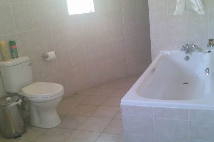 Room 14 of 26