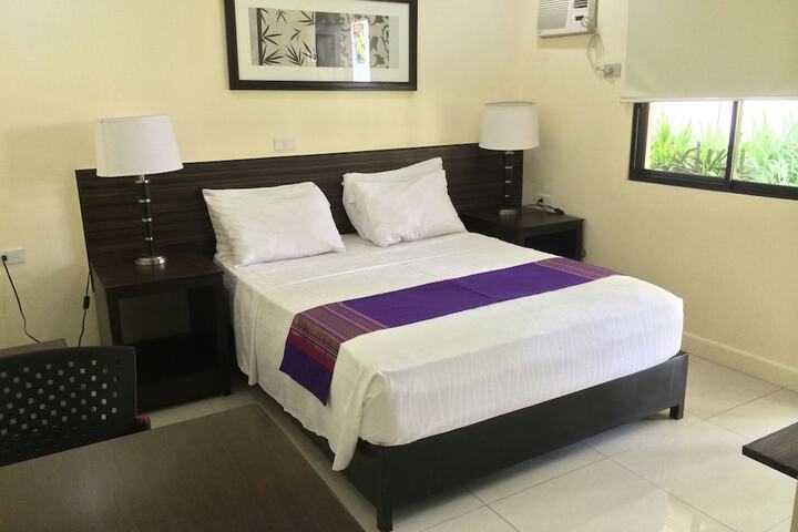 Room 10 of 161
