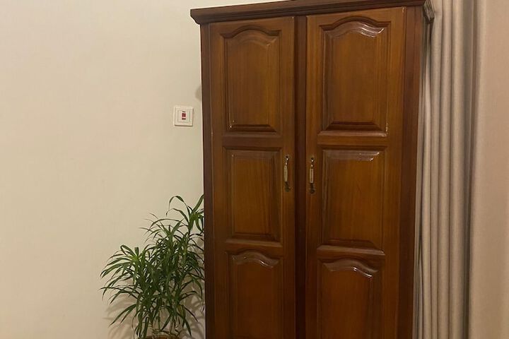 Room 37 of 151