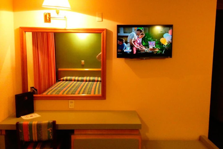 Room amenity