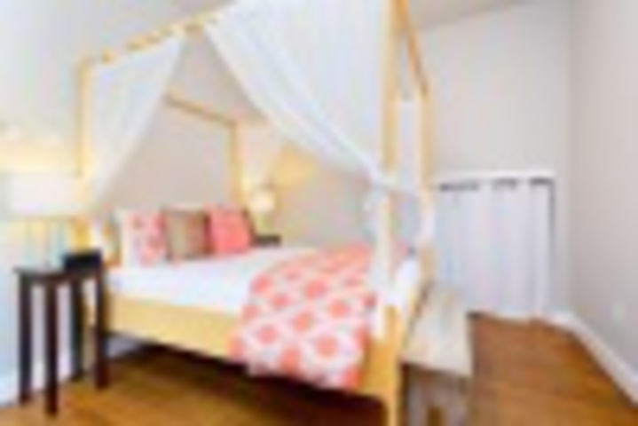 Room 568 of 671