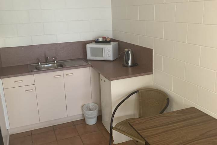 Room 30 of 85