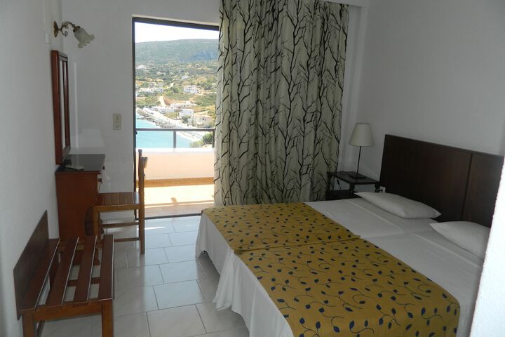Room 3 of 15