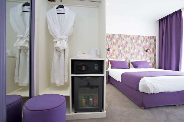 Room amenity