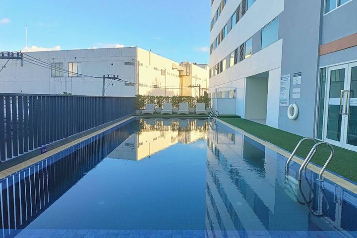 Pool 48 of 62
