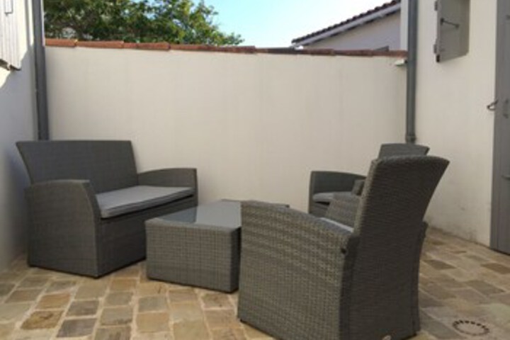 Terrace/Patio 31 of 33