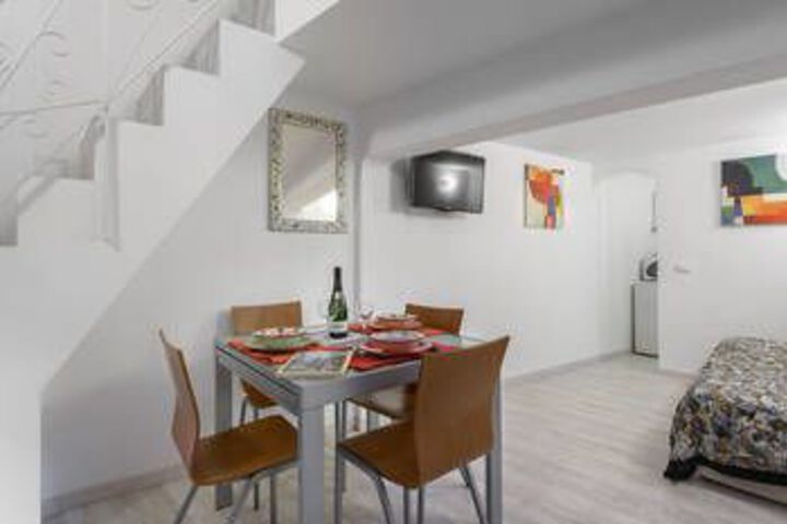 Room 14 of 14