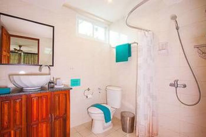 Room 4 of 50