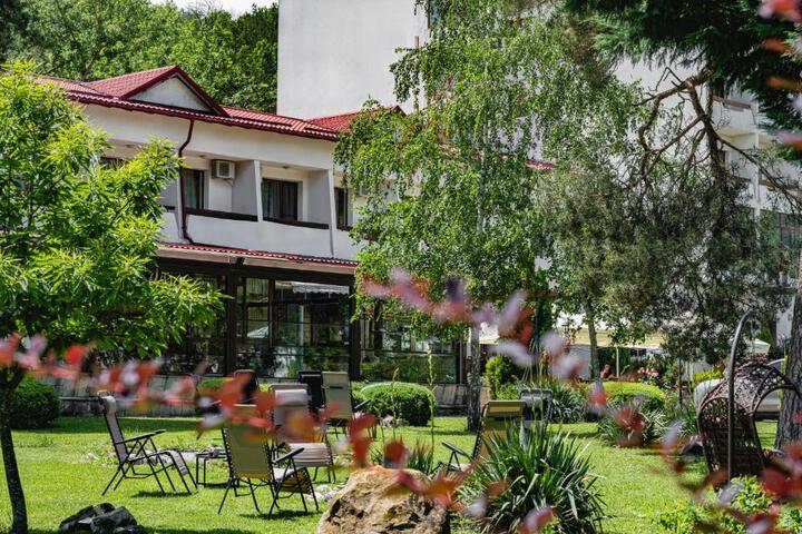 Hotel Sallaris Monteoru